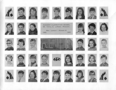 Mrs. Lennert's second grade class
